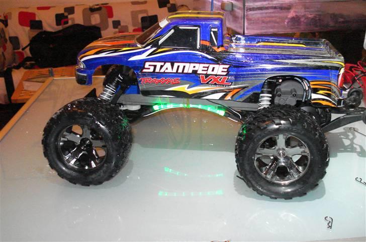 Off-Roader stampede vxl  *TILSALG* billede 2