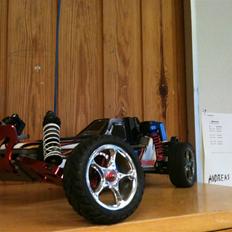 Off-Roader traxxas bandit vxl solgt