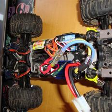 Off-Roader team losi mini lst