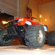 Off-Roader HPI Savage 25