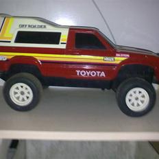 Off-Roader nikko TOYOTA 4x4(byttet)