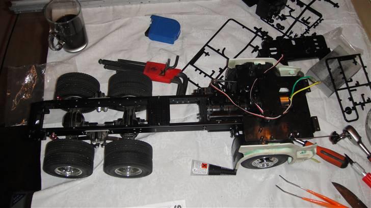 Lastbiler SCANIA R  620 HIGHLINE billede 2