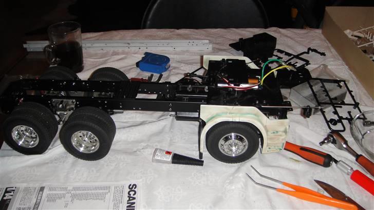 Lastbiler SCANIA R  620 HIGHLINE billede 3