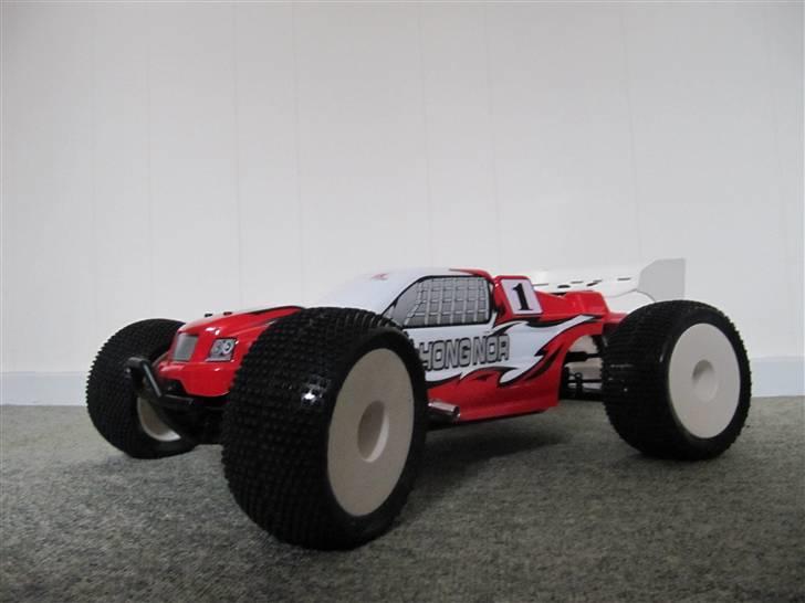 Bil hong nor x1x billede 1