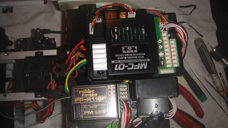 Lastbiler SCANIA R  620 HIGHLINE - Lyd og styre modul  med viberator motorlyd, horn, blink,baklyd billede 13