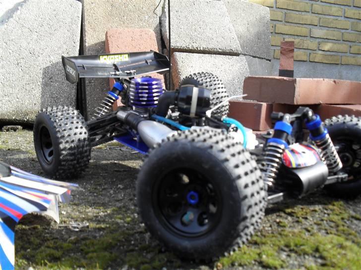 Bil Kyosho DBX billede 11
