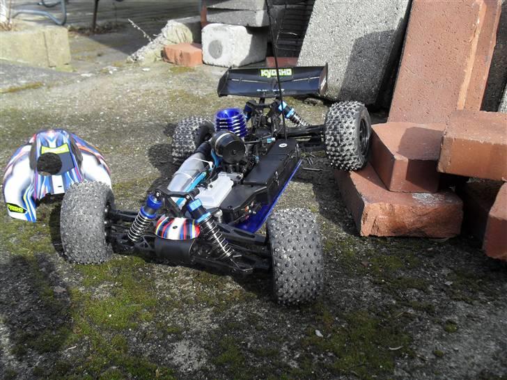 Bil Kyosho DBX billede 13