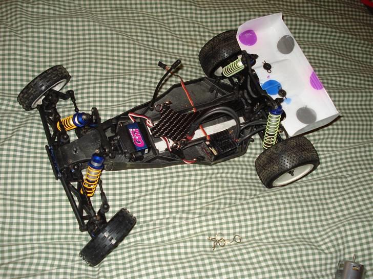 Bil Kyosho Ultima RB5 billede 8