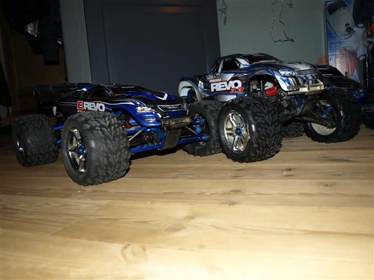 Bil Traxxas Revo 3,3 (5308) solgt - Sammen med brødrene..... billede 8