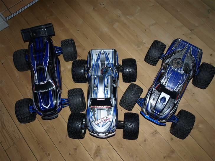 Bil Traxxas Revo 3,3 (5308) solgt - Sammen med brødrene..... billede 9