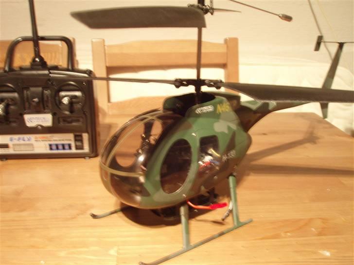 Helikopter Art-Tech MD-500 2.4GHZ RT billede 10