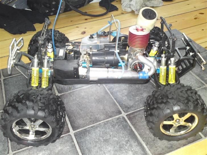 Off-Roader Thunder Tiger MTA-4  billede 4