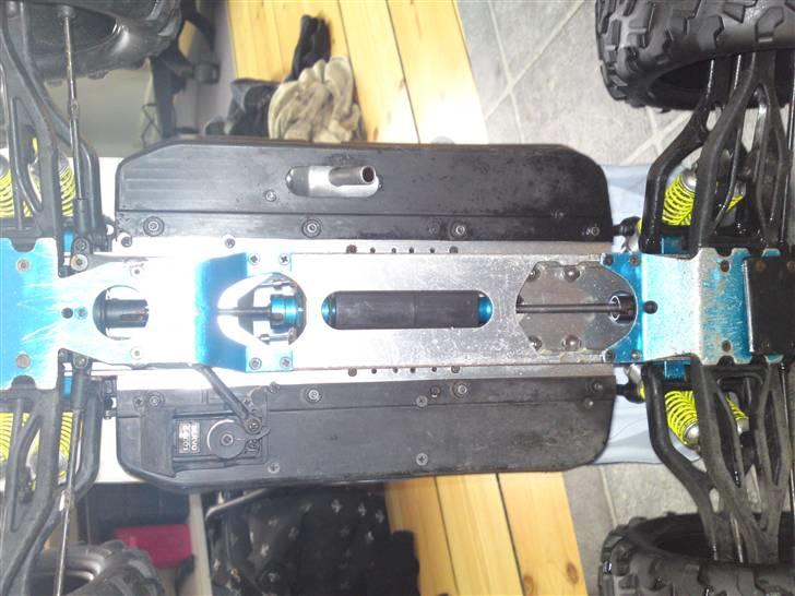 Off-Roader Thunder Tiger MTA-4  billede 8