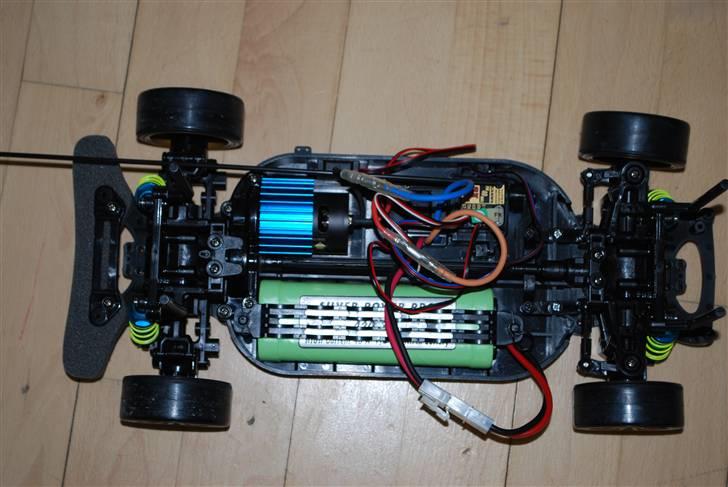 Bil TT-01D billede 4