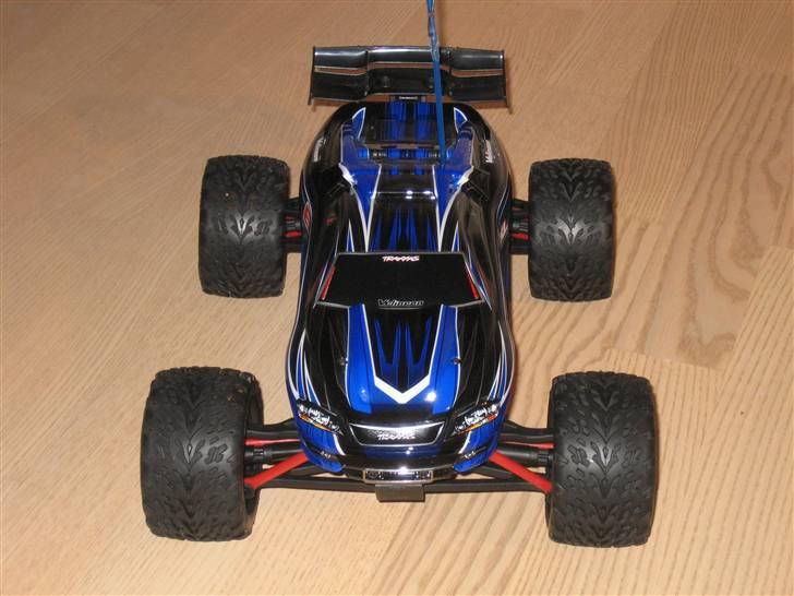 Truck E-revo 1/16 VXL billede 2