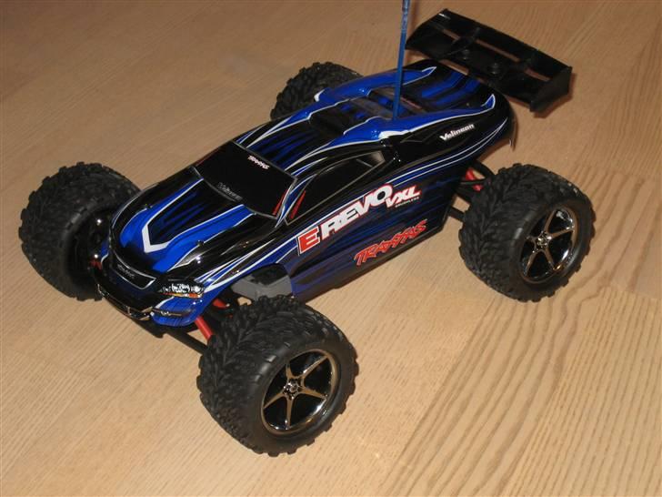 Truck E-revo 1/16 VXL billede 3