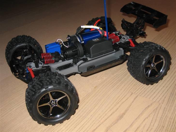 Truck E-revo 1/16 VXL billede 9