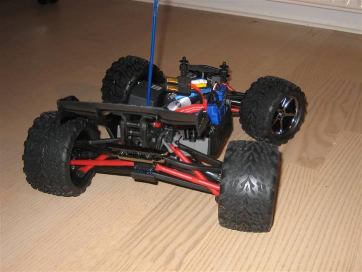 Truck E-revo 1/16 VXL billede 11