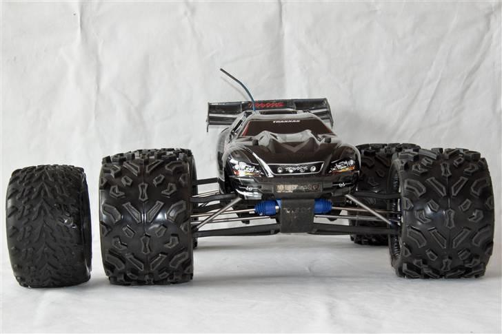 Off-Roader E-revo Mamba 2200kv billede 17