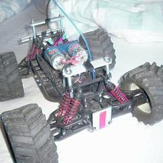 Truck E-maxx Brushless