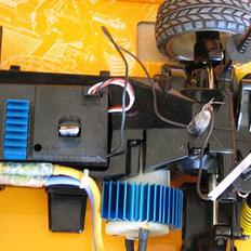 Bil 4WD hbx-racing car