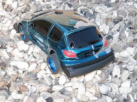 Bil (race-tin)peugeot 206 billede 3