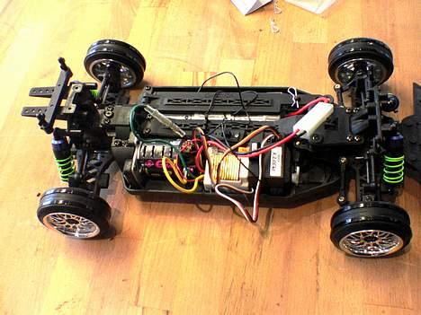 Bil Kyosho alpha 3 ep Drift - bilen er ved og være klar billede 5