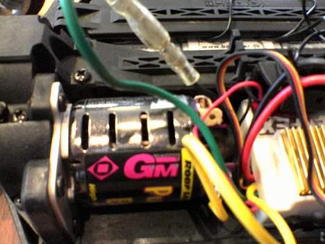 Bil Kyosho alpha 3 ep Drift - billed af den nye motor billede 7