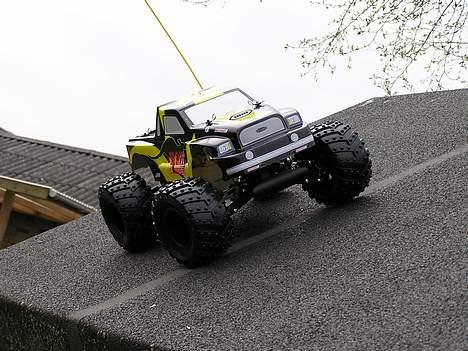 Truck Hot lander - Oppe på taget.. billede 11