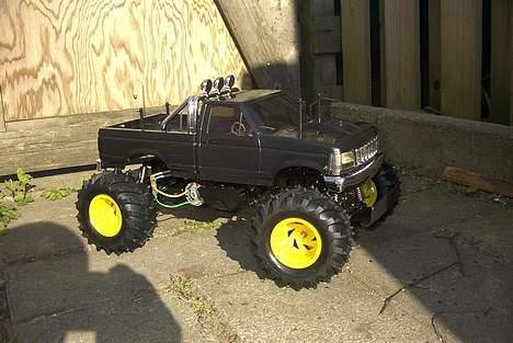 Truck Blackfoot Xtreme - Her er den lige blevet samlet... billede 2