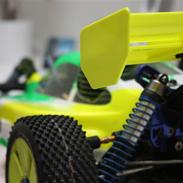 Buggy Kyosho inferno mp 777 WC