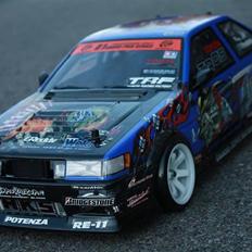 Bil Tamiya TA05 SOLGT