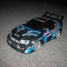 Bil nisan skyline (væk)