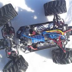 Truck Traxxas Ultimaxxx