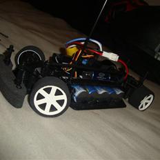 Bil xray m18 brushless 2.4GHz