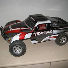 Off-Roader Traxxas Slash 2WD -Solgt 