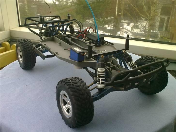 Off-Roader Traxxas Slash 2WD solgt billede 16