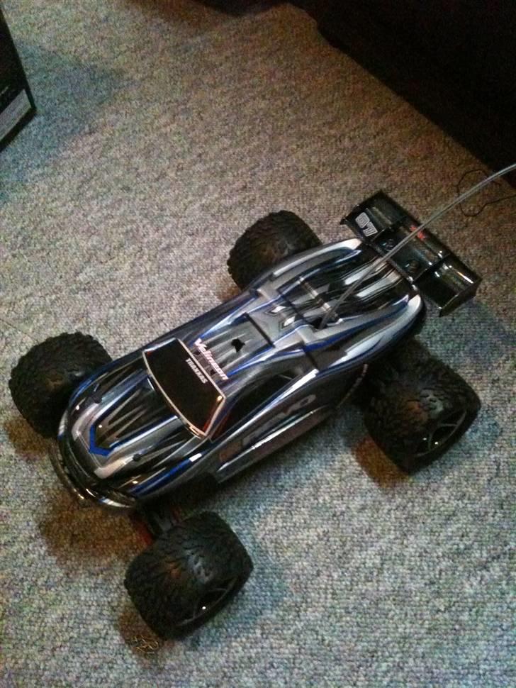 Off-Roader Traxxas 1/16 E-revo billede 2