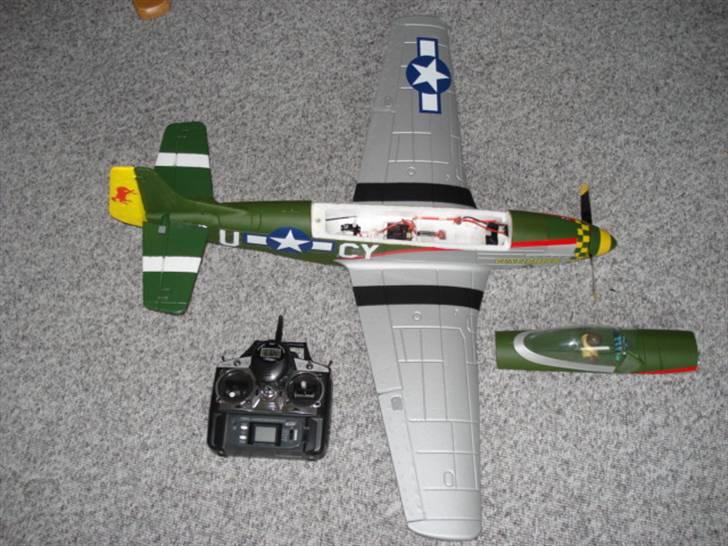 Fly MUSTANG  P 51 D  (solgt) billede 12
