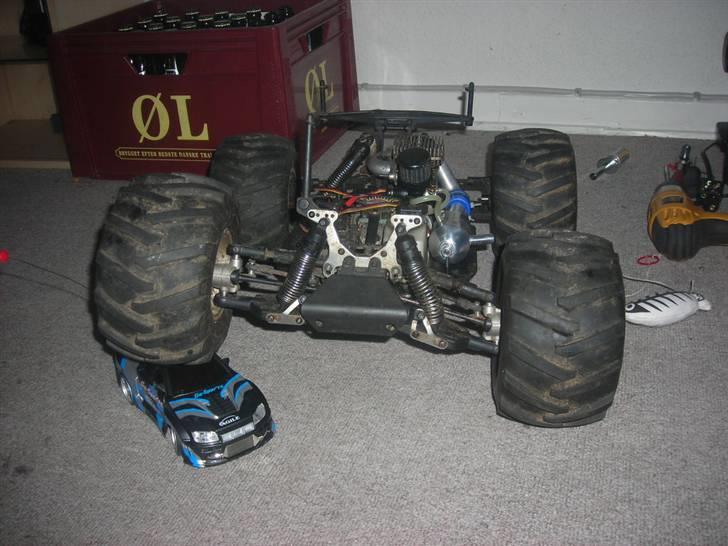 Off-Roader thunder tiger ek4 (SOGT) billede 11