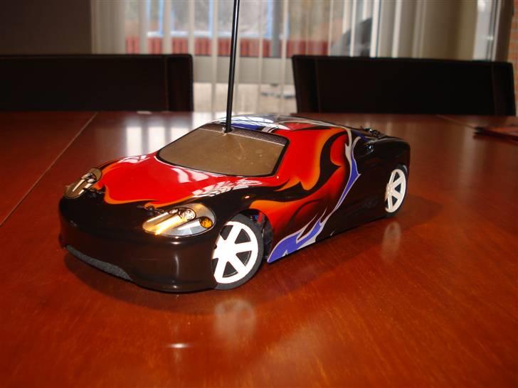 Bil xray m18 brushless 2.4GHz billede 1