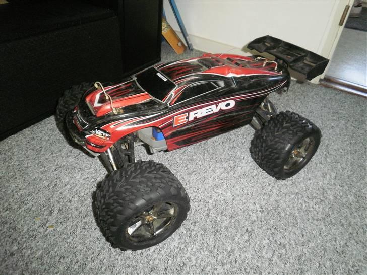 Off-Roader Traxxas E-Revo Brushless billede 1