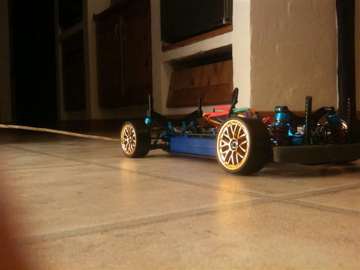 Bil Tamiya TRF416 Solgt billede 7