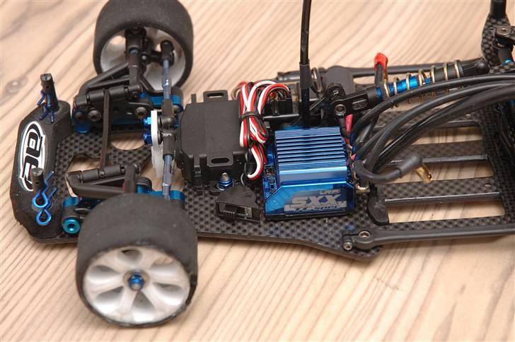 Bil Team Associated 12R5  billede 7