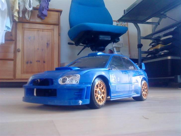 Bil Subaru Impreza Rally - Kun hurtigt samlet. får skal males om billede 1