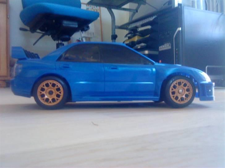Bil Subaru Impreza Rally - Kun hurtigt samlet. får skal males om billede 5