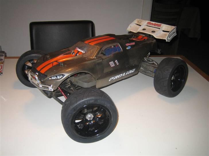 Off-Roader Traxxas E-Revo Brushless (tidligere bil, er Solgt) billede 15