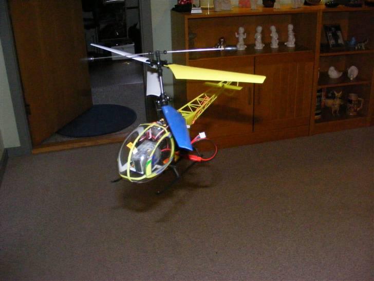 Helikopter E-SKY LAMA v3 billede 1