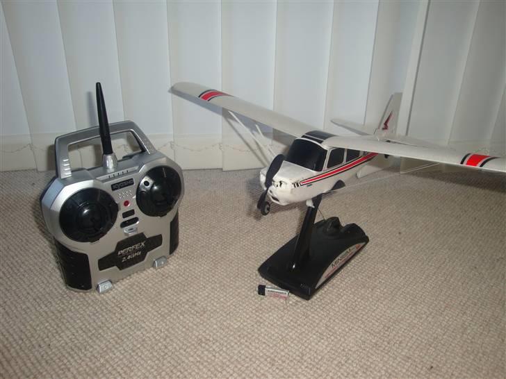 Fly kyosho minium Citabria billede 1