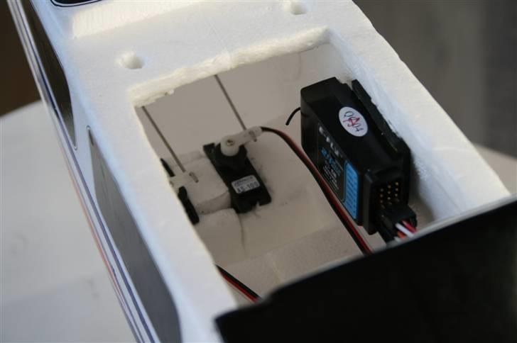 Fly Art-Tech Cessna 182  billede 5